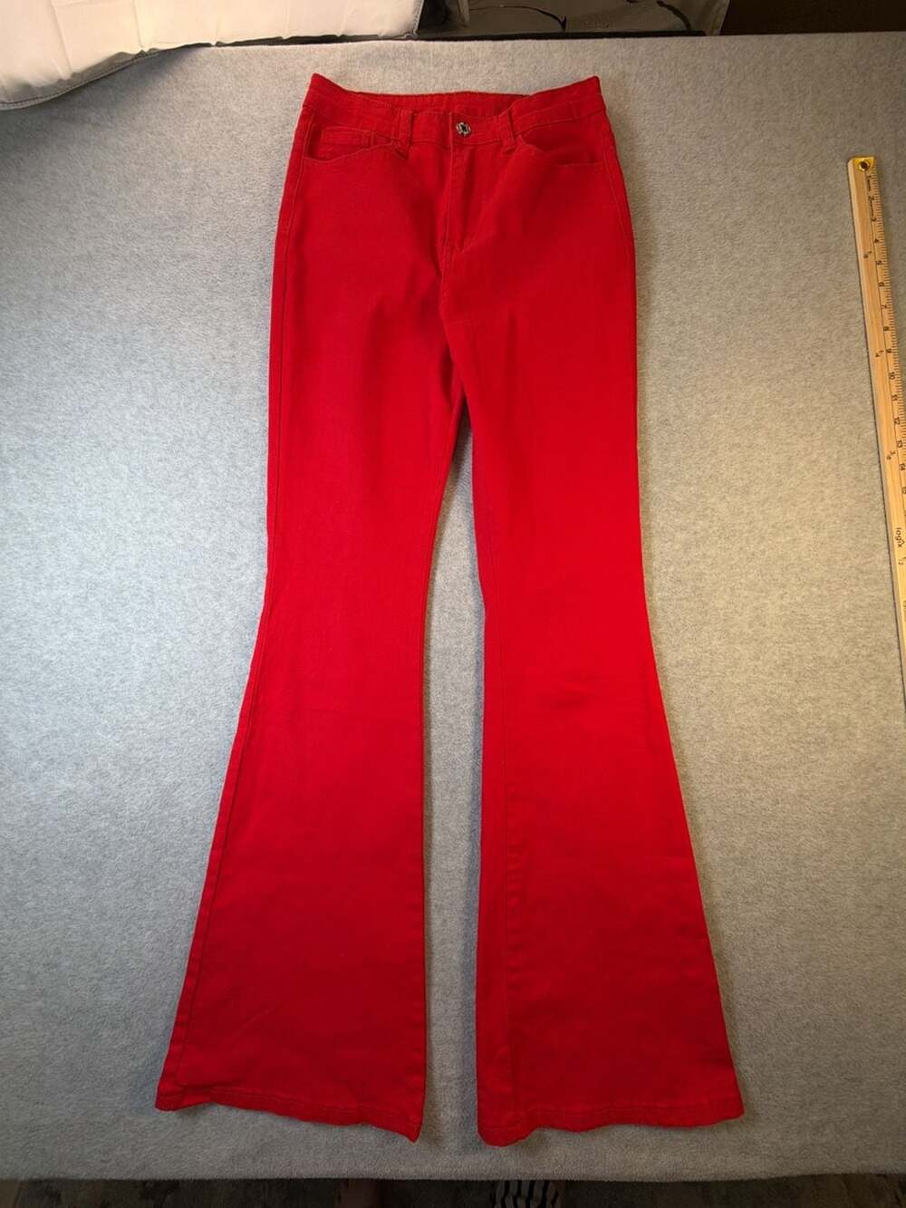 SHEIN Red Solid Color Flared Jeans Size US 4